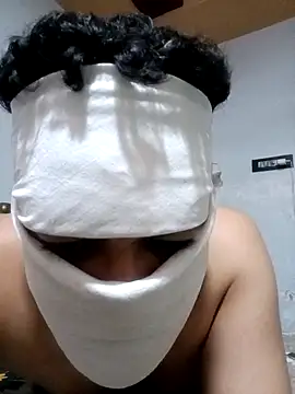 gujjuboysexy123 online show from 30, 5, 2026