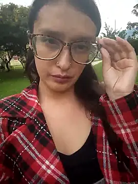 Karla-giraldo 1 online show from 3, 3, 2026