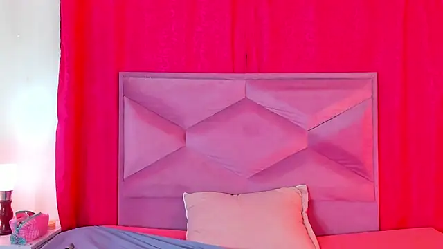 AleSweet online show from 12, 2, 2026