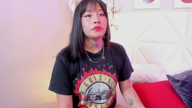 Adhara Vil online show from 12, 2, 2026