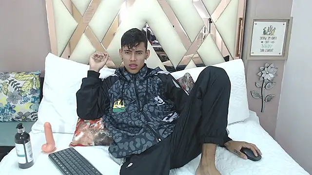 Astaroth Grigori online show from 16, 4, 2026