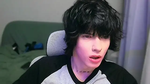 LeonBoykisser online show from 3, 2, 2026