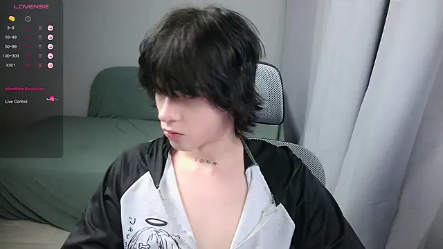 LeonBoykisser online show from 19, 2, 2026