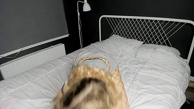 Snapshot of lovely_dovelyyy chatting on 21, 2, 2026 lovely dovelyyy online show from 21, 2, 2026