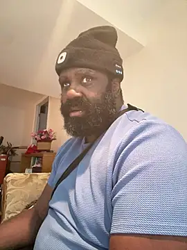 Snapshot of KOdaLion chatting on 4, 5, 2026 KOdaLion online show from 4, 5, 2026