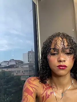 LizStorm  online show from 2, 6, 2026
