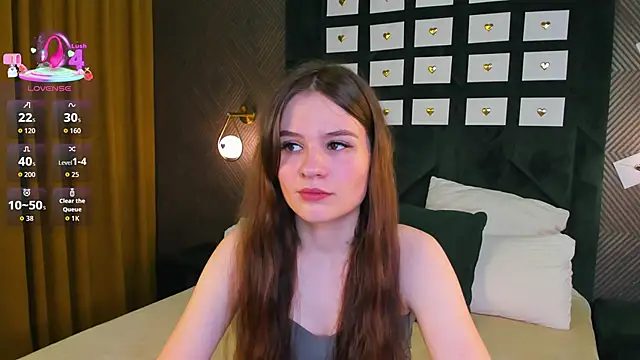 Snapshot of Eva_Anderson chatting on 9, 5, 2026 Eva Anderson online show from 9, 5, 2026