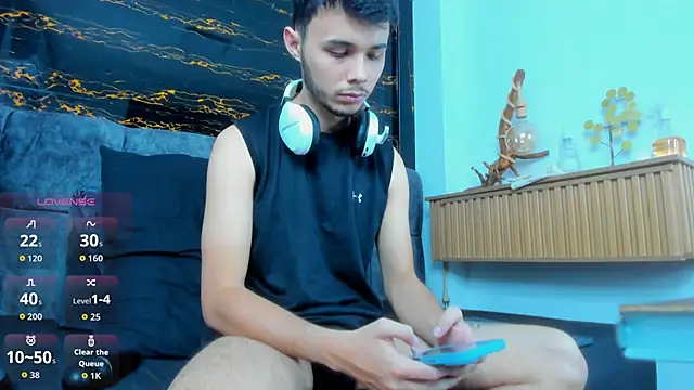 Snapshot of Alhan_Twink chatting on 18, 2, 2026 Alhan Twink online show from 18, 2, 2026