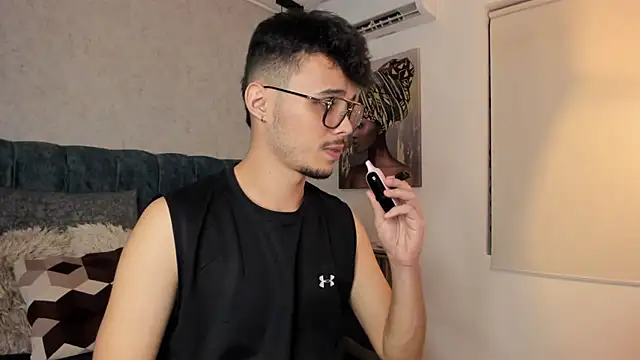 Alhan Twink online show from 7, 7, 2026