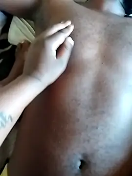 KAT AND DEE online show from 14, 4, 2026