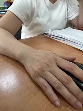 Donna9696 online show from 9, 4, 2026