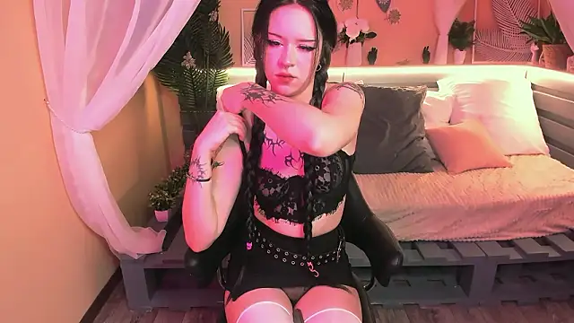 Snapshot of ArielBlis chatting on 10, 2, 2026 ArielBlis online show from 10, 2, 2026