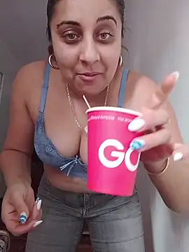 AntoAntonianna online show from 19, 2, 2026