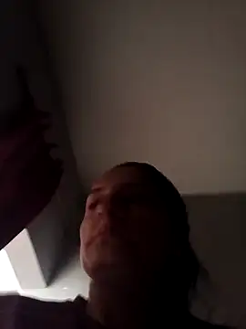 Luna seductora12 online show from 15, 2, 2026