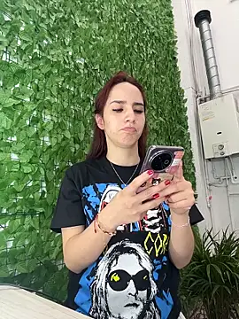 elodie rouge online show from 6, 4, 2026