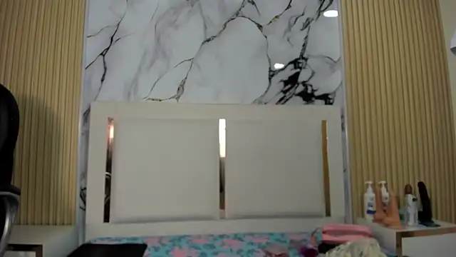 Zoehoney hl online show from 26, 3, 2026