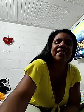 Zeyllyjhonson online show from 19, 6, 2026