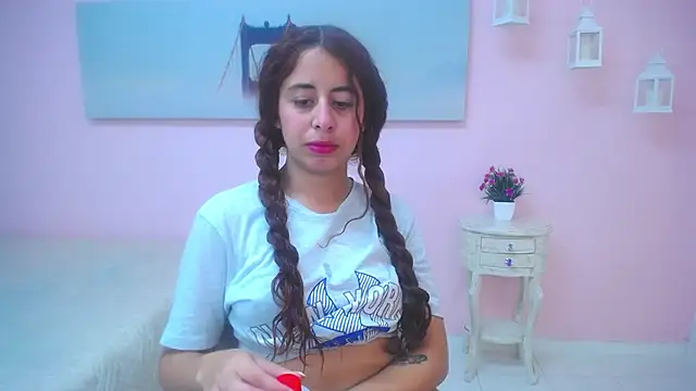 scarlett clyde online show from 1, 4, 2026