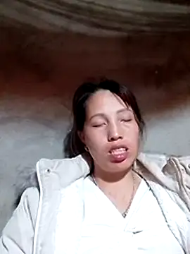 Gummiesu online show from 1, 4, 2026