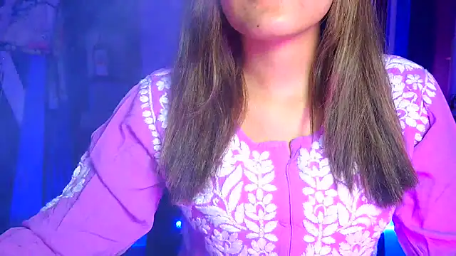  Maanvi  online show from 25, 5, 2026