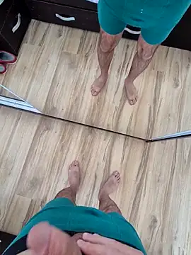 vali23 online show from 4, 3, 2026