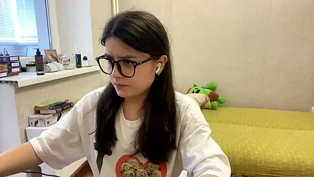 SaintMari online show from 27, 6, 2026