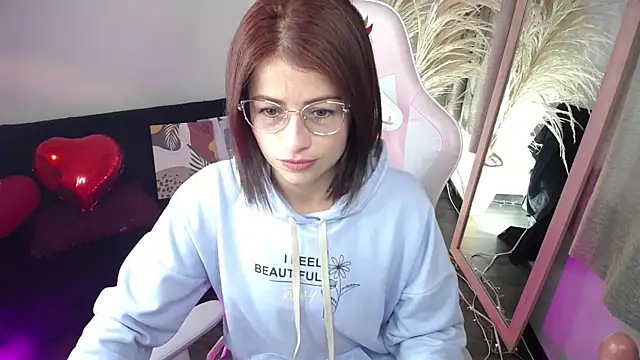 teylo80as online show from 17, 4, 2026