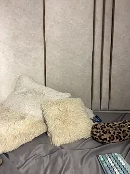 lilithdya online show from 2, 4, 2026