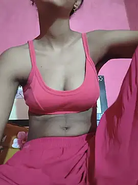 Cute-Natashaa online show from 13, 6, 2026