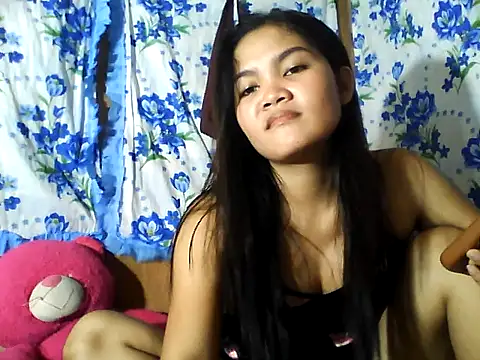 Snapshot of PinaySkinnyJust18 chatting on 24, 6, 2026 PinaySkinnyJust18 online show from 24, 6, 2026