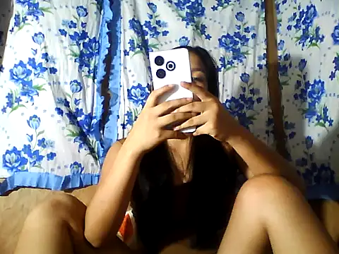 Snapshot of PinaySkinnyJust18 chatting on 9, 7, 2026 PinaySkinnyJust18 online show from 9, 7, 2026