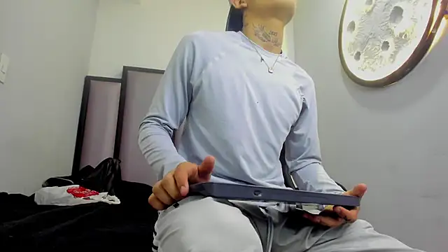 Dogan Renzo0 online show from 26, 2, 2026