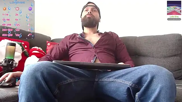 Snapshot of SpermsBank chatting on 10, 1, 2025 SpermsBank online show from 10, 1, 2025