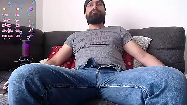 Snapshot of SpermsBank chatting on 17, 2, 2025 SpermsBank online show from 17, 2, 2025