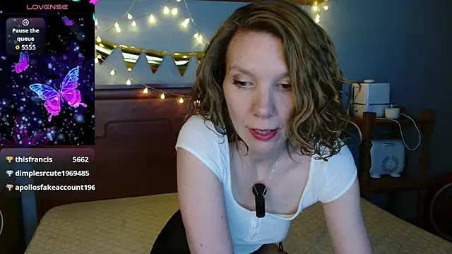 Daisy Lovely online show from 20, 3, 2026