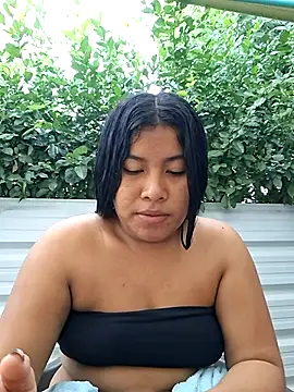 Sweet-Dirty-Storm online show from 13, 4, 2026