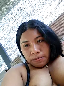 Snapshot of Sweet-Dirty-Storm chatting on 9, 5, 2026 Sweet-Dirty-Storm online show from 9, 5, 2026