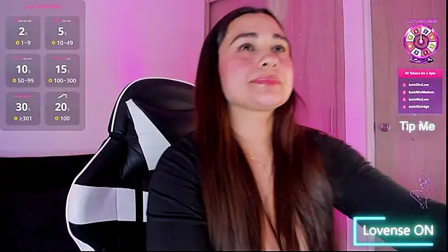 saray mendozaa online show from 2, 2, 2026