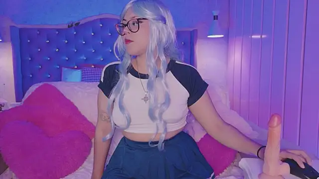 EllieNeptune  online show from 4, 8, 2026