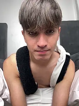 Naim TheKing online show from 3, 2, 2026