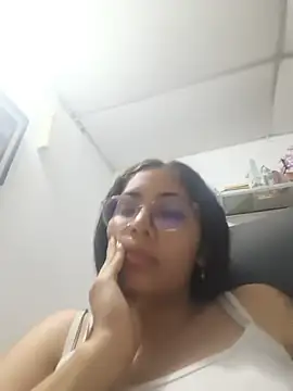 cristal adams11 online show from 6, 7, 2026