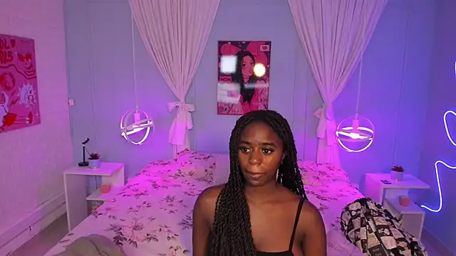 Snapshot of naomi_campell chatting on 20, 3, 2026 naomi campell online show from 20, 3, 2026