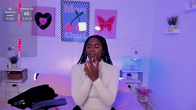 Snapshot of naomi_campell chatting on 9, 4, 2026 naomi campell online show from 9, 4, 2026