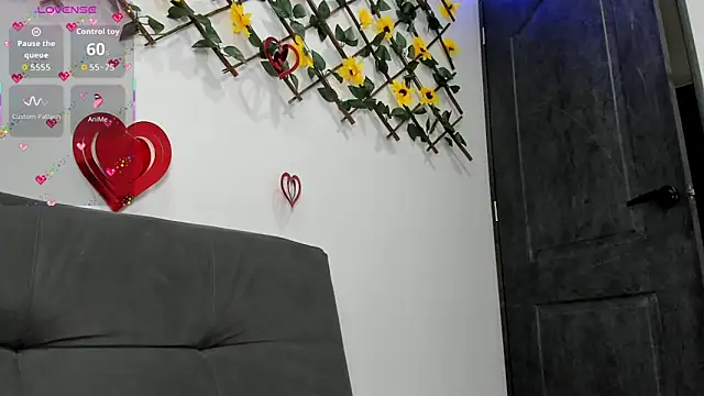 Maxxx bigcockx online show from 12, 2, 2026