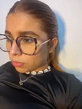 Snapshot of baddieasiantv chatting on 3, 2, 2026 baddieasiantv online show from 3, 2, 2026