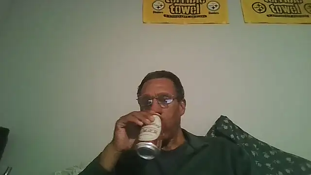 Snapshot of swimmer2496 chatting on 1, 2, 2026 swimmer2496 online show from 1, 2, 2026