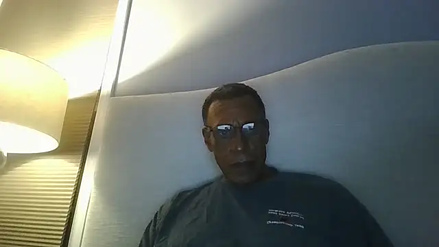 swimmer2496 online show from 8, 8, 2026