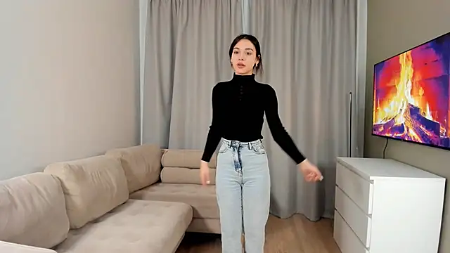 TreasaCrebs online show from 1, 2, 2026