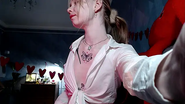 Austeja Ona online show from 17, 2, 2026