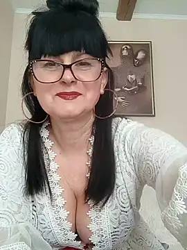 AliceSwan57 online show from 3, 2, 2026